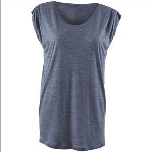 Cabi u-neck indigo tee